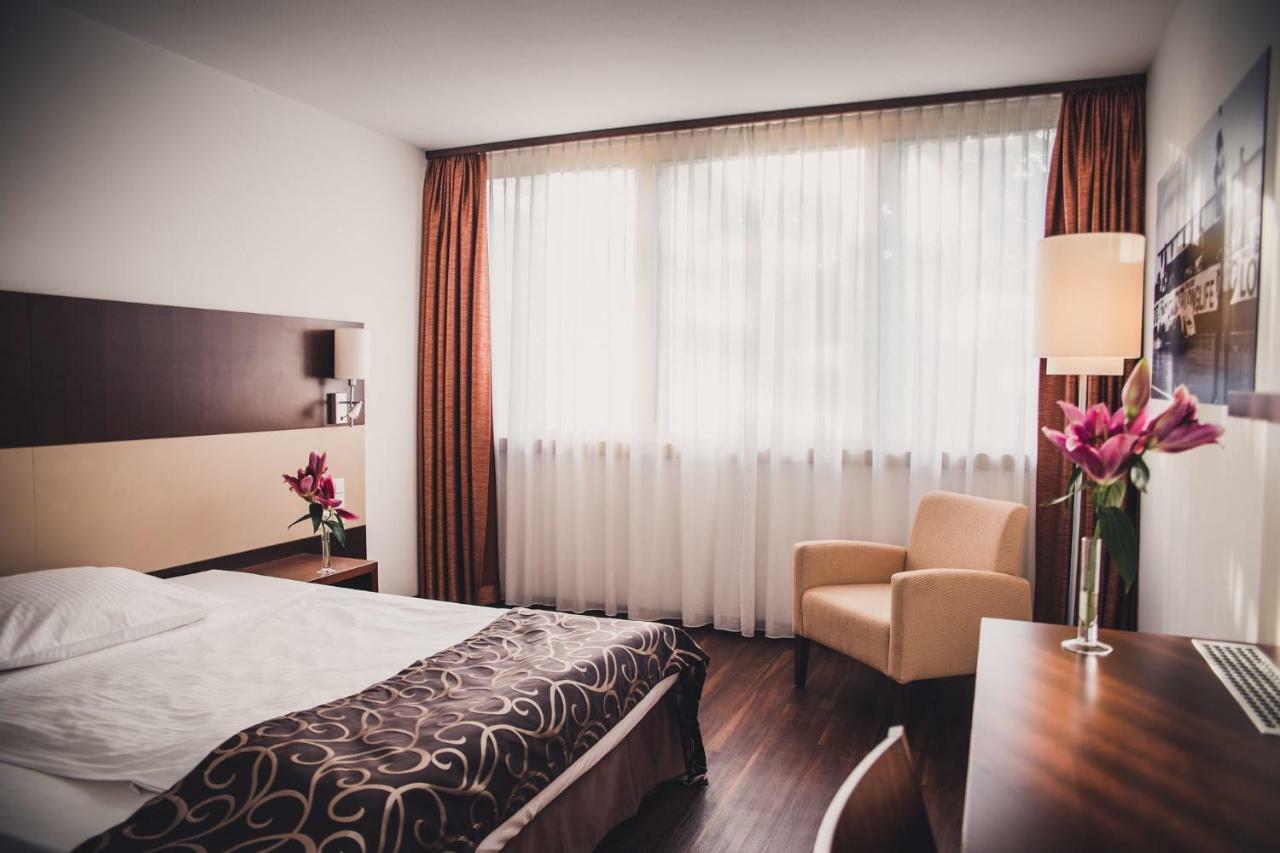 Elaya Hotel Stuttgart Ludwigsburg Ehemals Abacco By Rilano Korntal-Münchingen Dış mekan fotoğraf